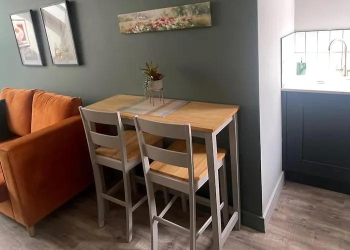 Brantwood Apartments - Apartment 3